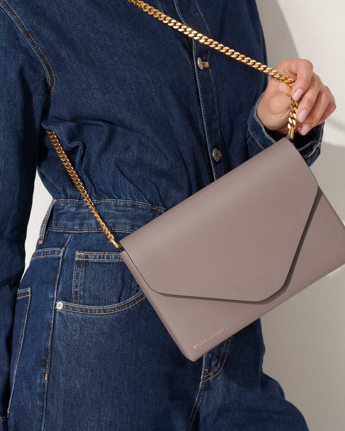 Emma Bag Chain in taupe calfskin